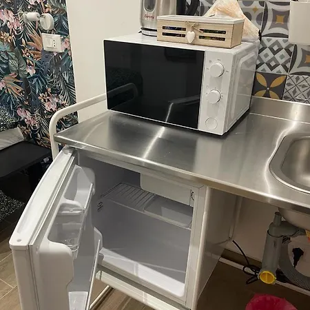 Independent Int-D Room With Bathroom And Break Corner-2
